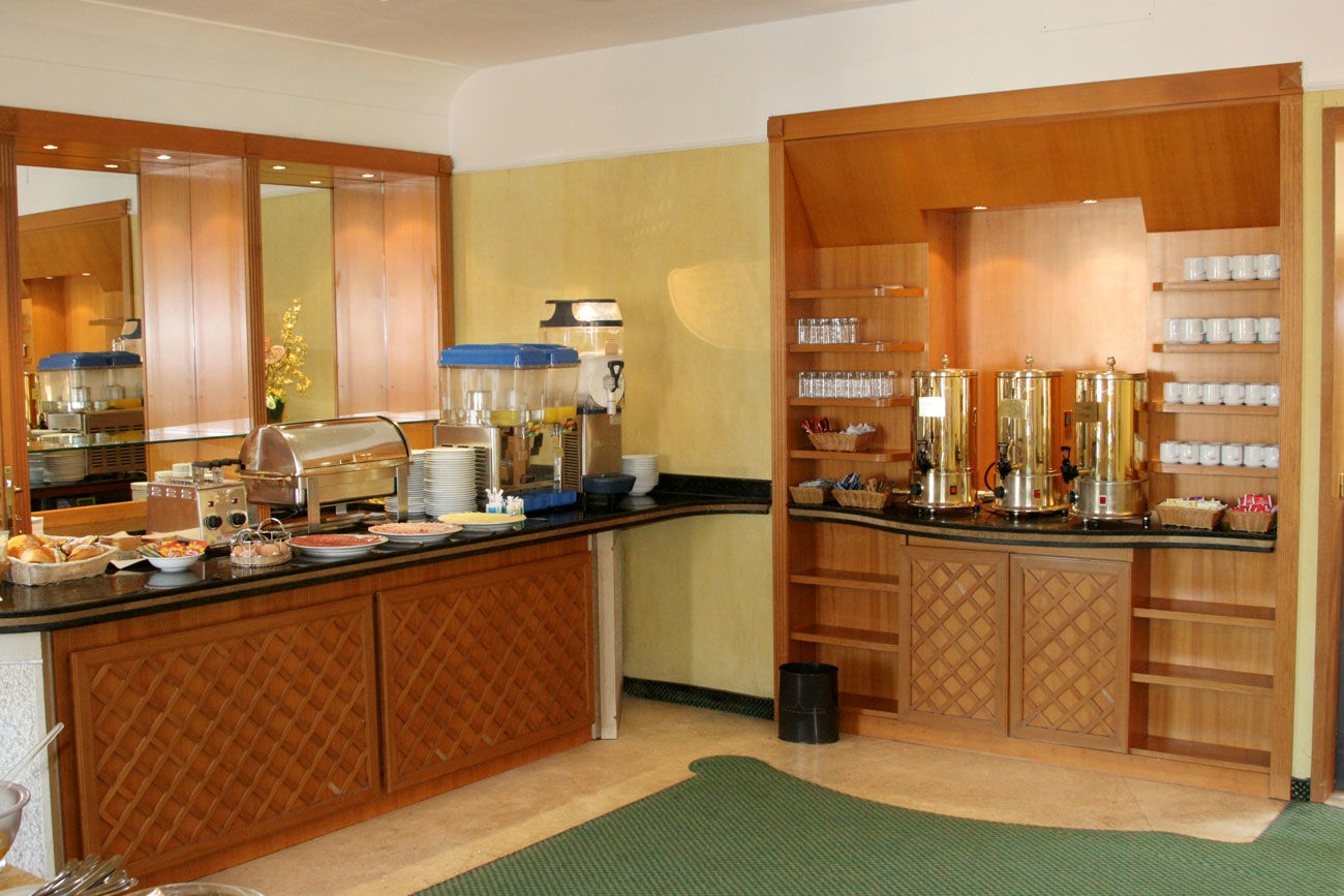 Tritone 3* Roma